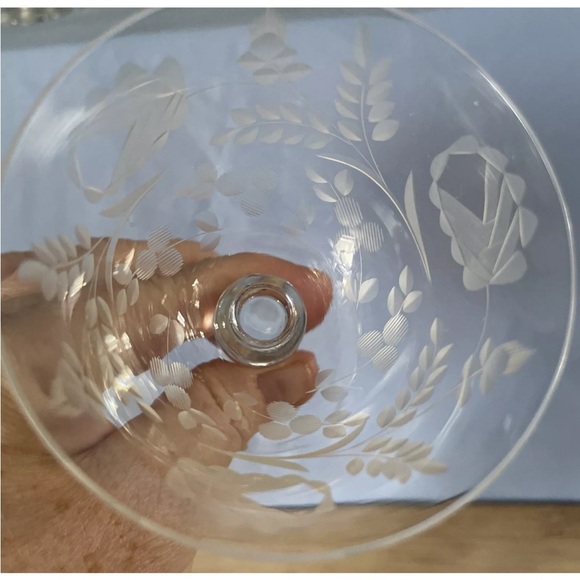 Vintage Delicate Fine Crystal Stemware Cordial Wine Etched Flower Leaf Set Of 6 - Picture 5 of 7